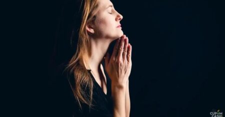 Como praticar mediunidade em casa de maneira eficaz